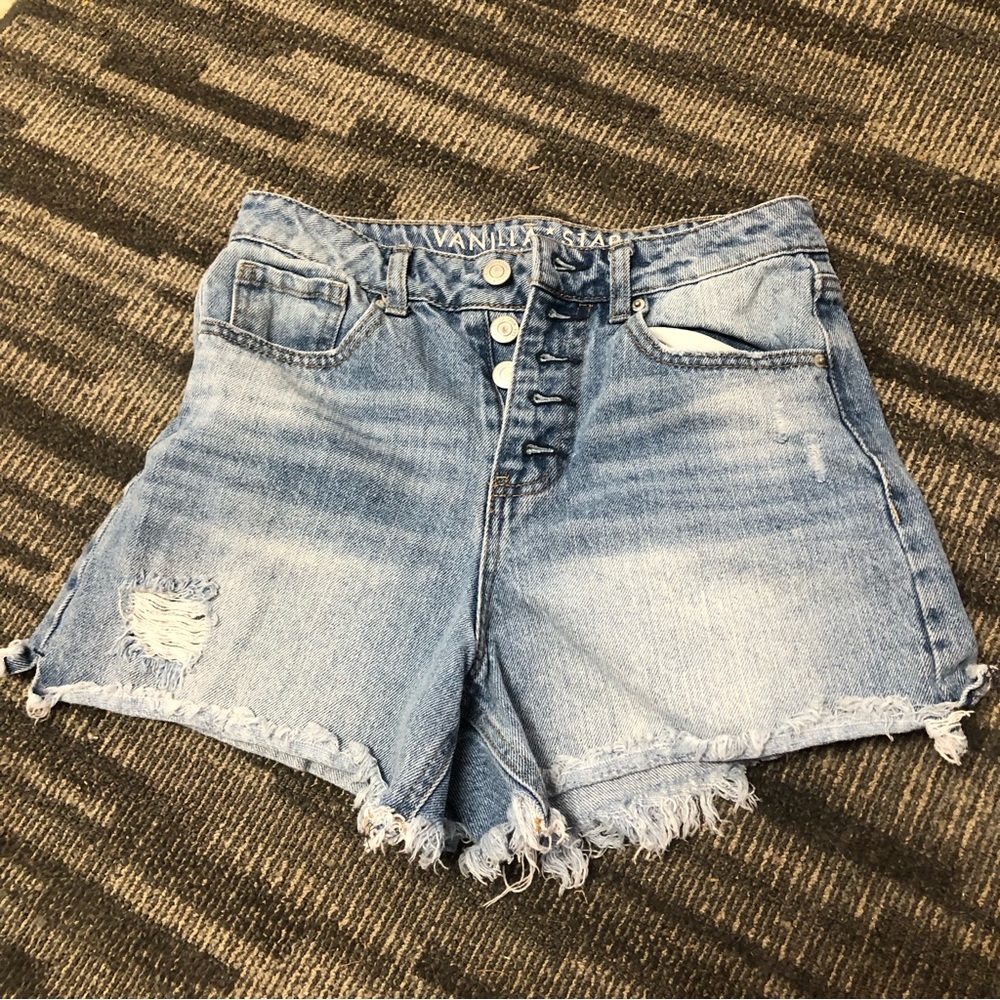 Vanilla Star Jean Shorts Size 3 Juniors